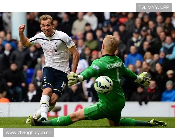 哈里·凯恩国家队与俱乐部核心地位构建路径对比分析