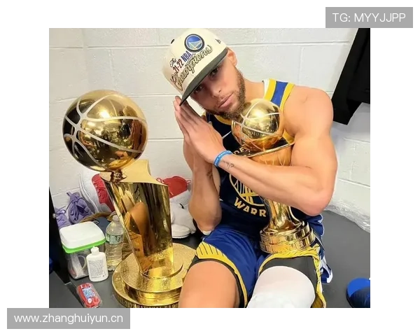 乔丹·汤普森这生活走得还挺奢侈，光鞋子就能撑起一柜子衣橱了吧？