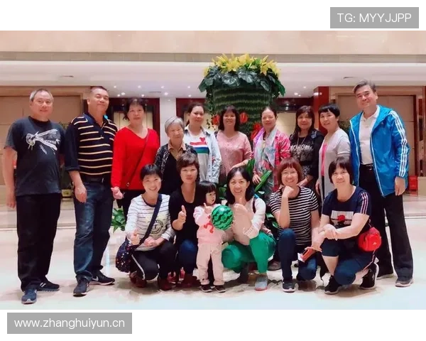 维纳斯早晨瑜伽都比我晚上加班还拼，这生活差距咋这么大啊