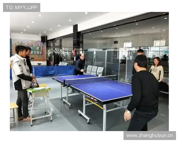 如何理解篮球比赛中球权判定规则的具体条款与判罚依据
